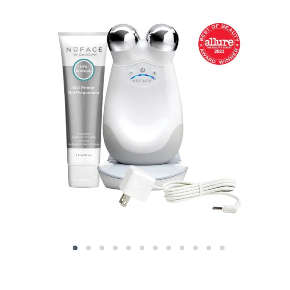 NuFace Facial Toning Device w/Attachments!